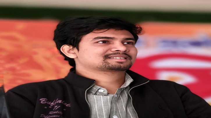 রাজনৈতিক প্রতিপক্ষকে ভিলেন বানানোর প্রতারণামূলক নতুন কৌশল