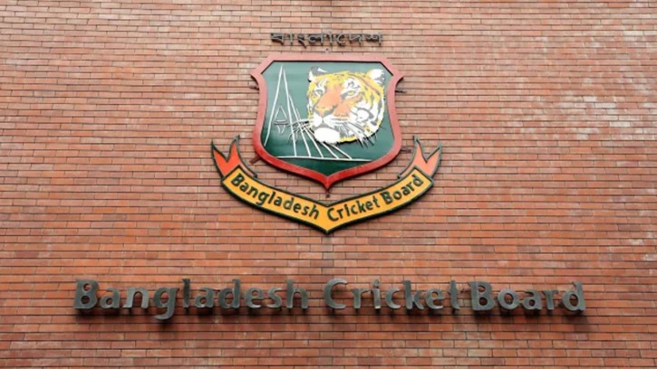 বিসিবির আমন্ত্রণে যোগ দিচ্ছেন না লিগ বর্জন করা ক্লাব কর্মকর্তারা